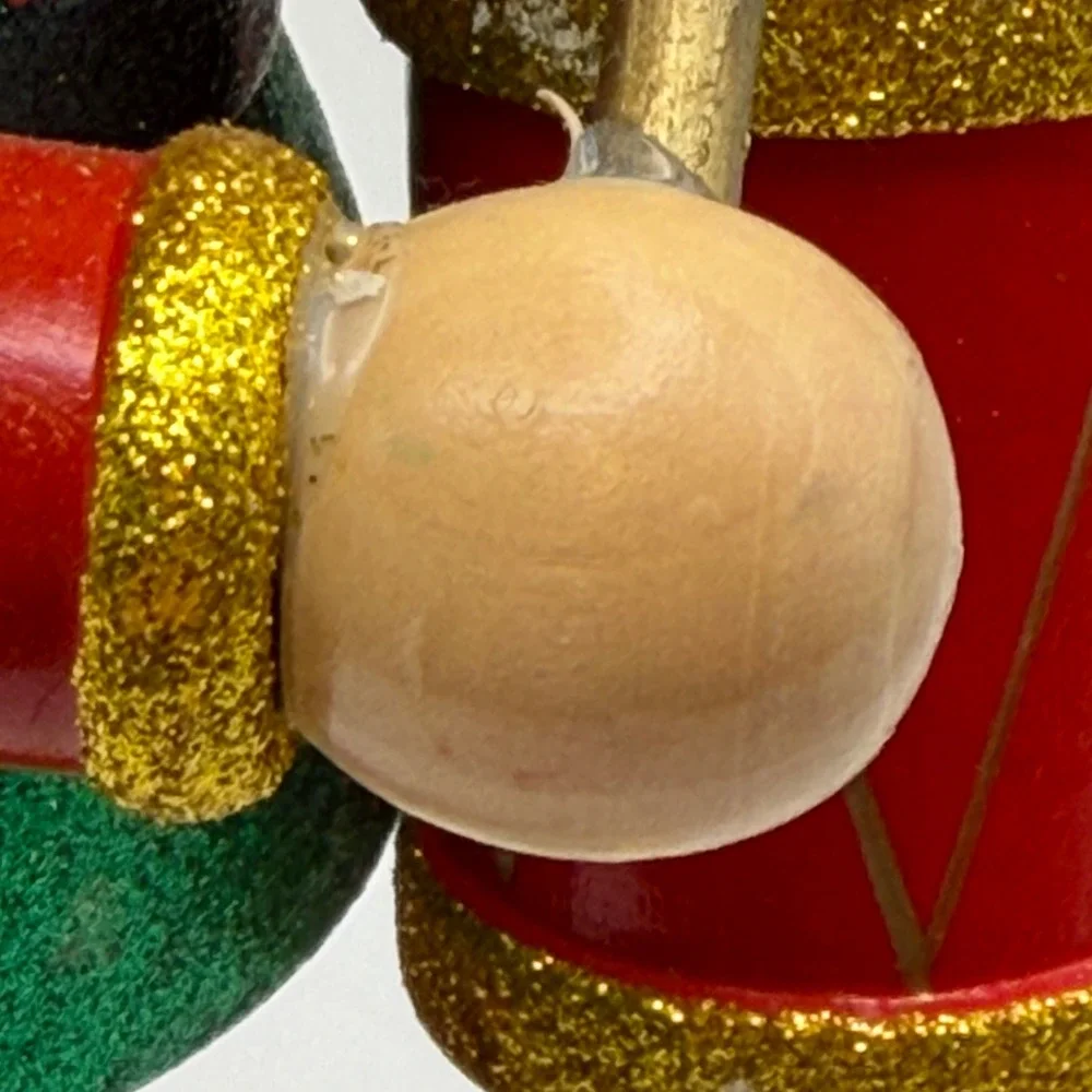 Red & Green Glitter Wooden Drummer Nutcracker Soldier 14